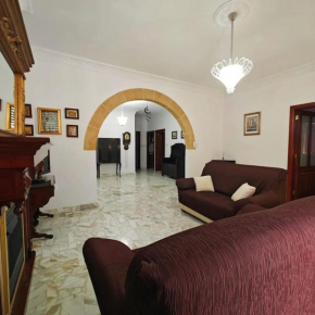 Spacious 4-Bedroom Apartment